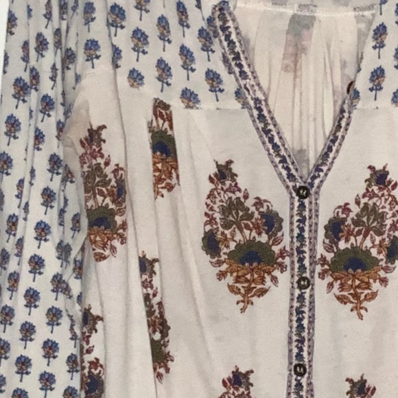 Button down Tunic - Picture 3 of 9